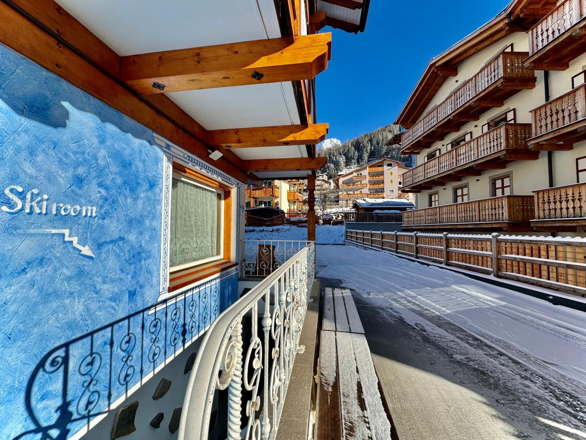 B&B Family Accommodation Canazei Bike Friendly المظهر الخارجي الصورة